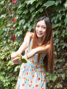 丝袜娇妻的蜕变～,从娇妻到女神,丝袜见证蜕变之美,惊艳时光